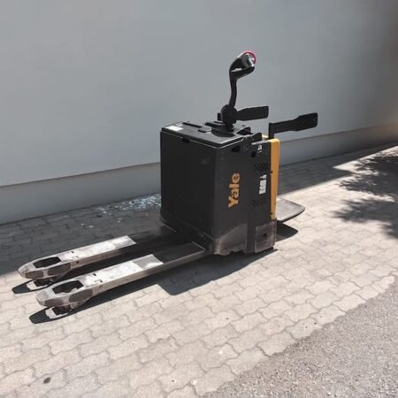 YALE MP20X FBW elektromos használt gyalogkíséretű raklapszállító