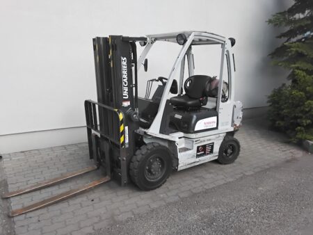 NISSAN DX25LPG gázüzemű használt targonca