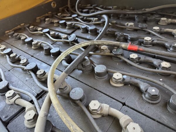 YALE ERP30VL LWB elektromos használt targonca