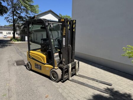 YALE ERP20VF LWB elektromos használt targonca