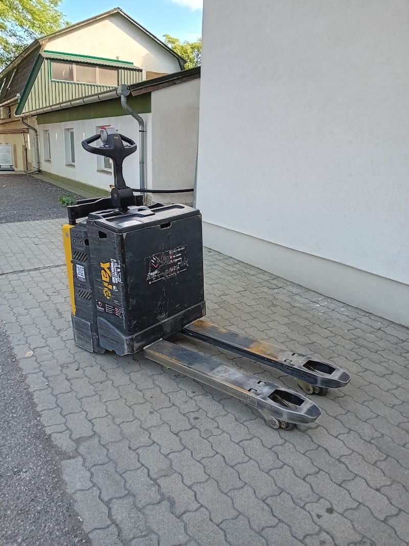 PEG200284 2 Használt targonca