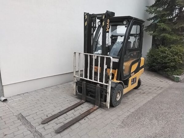 YALE GLP25LX gázüzemű használt targonca