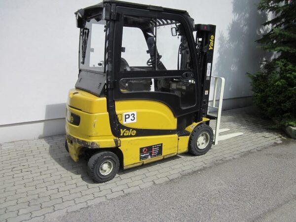 YALE ERP30VL elektromos használt targonca